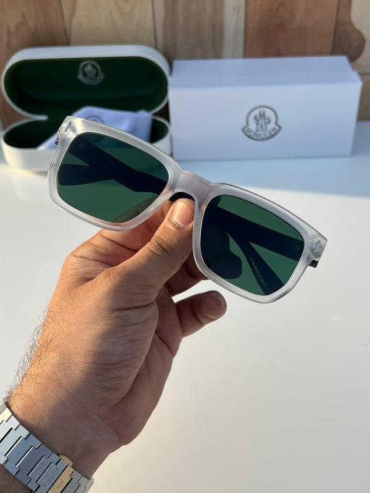 Moncler 7507 white green