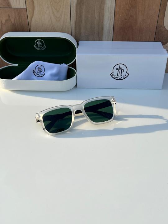 Moncler 7507 white green