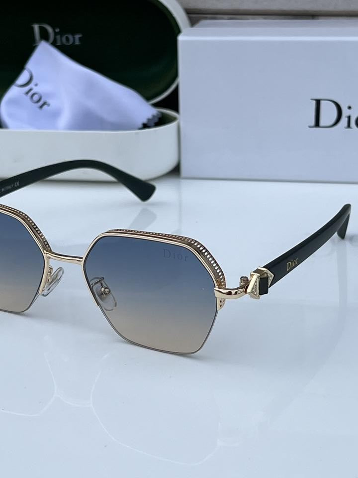 Dior 751 gold black